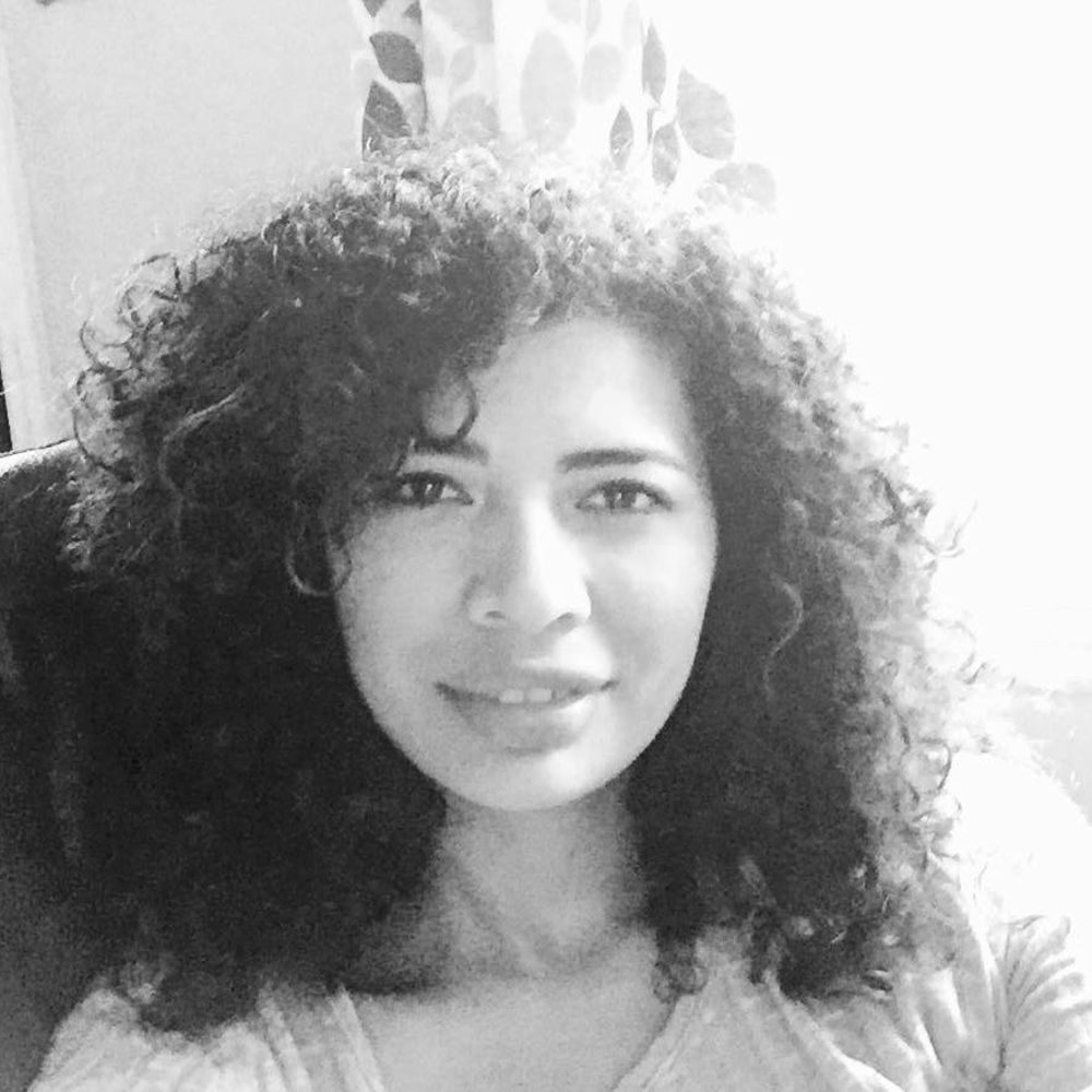 Meet your Posher, Daysi